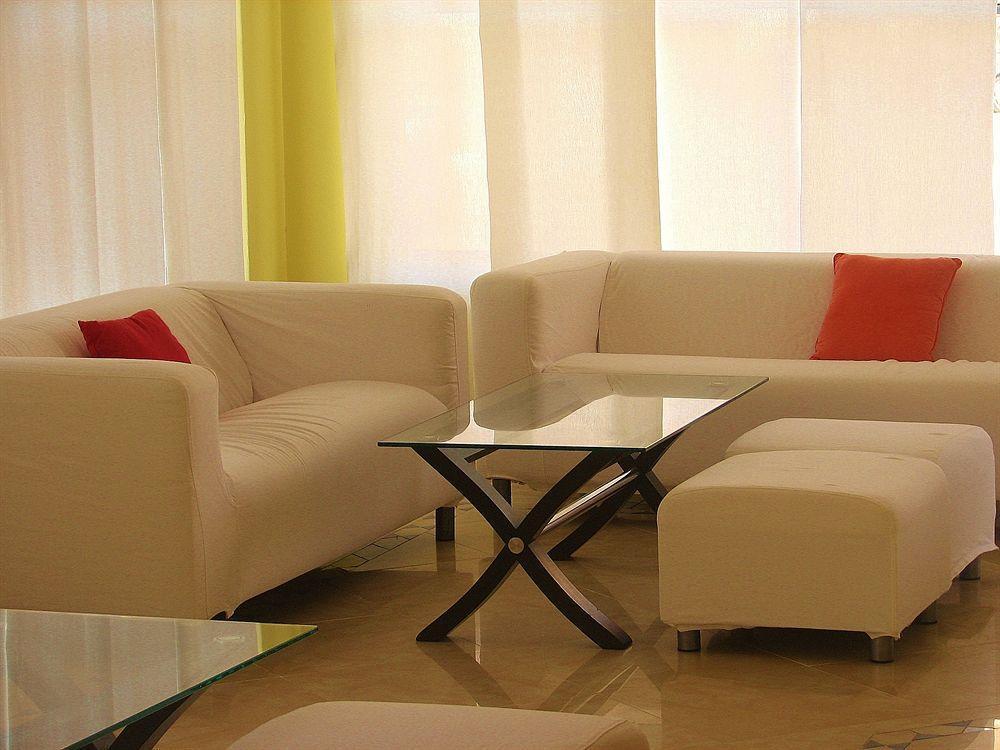 Apolo Hotel 3*
