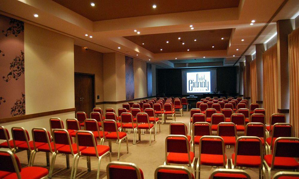 Hotel Cidnay - Charming & Executive Center Santo Tirso