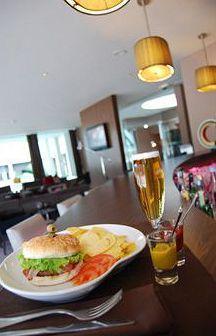 Cidnay - Charming & Executive Center 4*