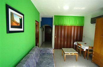 Edificio Novo Rosamar Al Guest house 3*