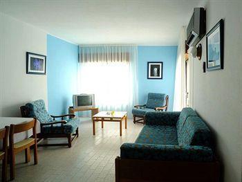 Guest house Edificio Novo Rosamar Al Silves