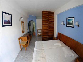 Edificio Novo Rosamar Al Guest house 3*