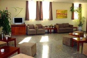 Pombeira 3*