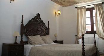 Casa Rural Santo Condestavel Guest house 3*