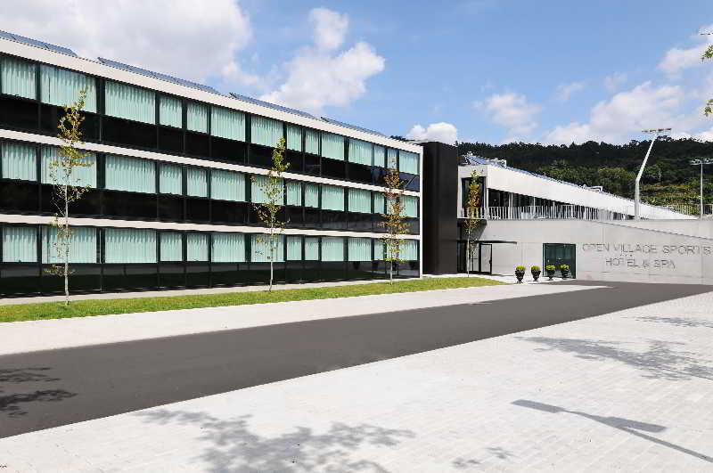 Open Village Sports & Club 4* Guimaraes