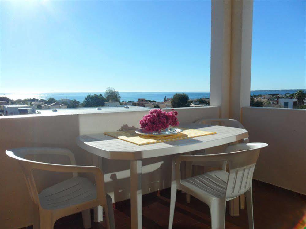 Sea Breeze Hotel 3*