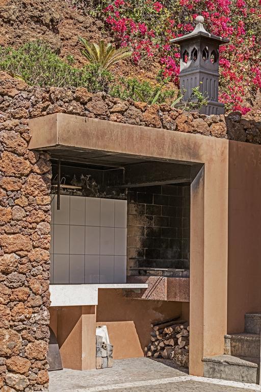 Villa Eucalipto By An Island Funchal (Madeira)