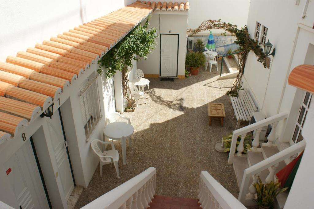 Emilia Guest house