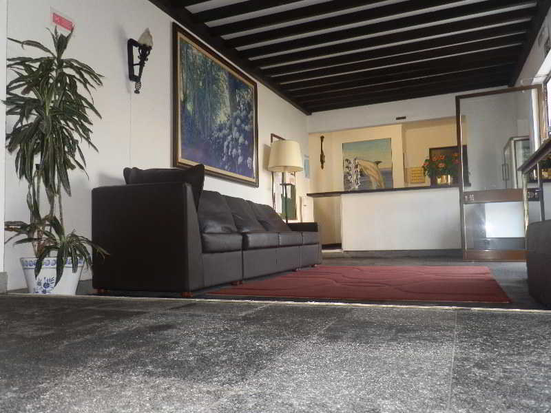 Apartahotel Barracuda Ponta Delgada