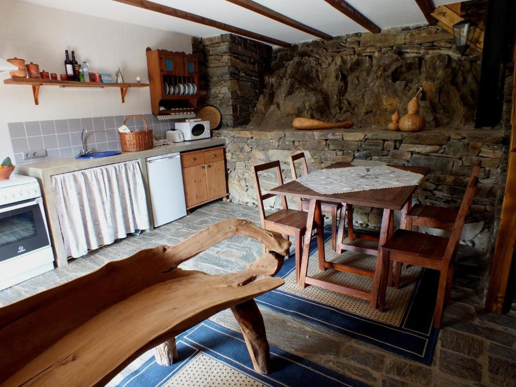 Bairro Do Casal - Turismo D'aldeia Country house