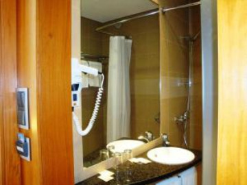 Turim Palace Hotel 4*