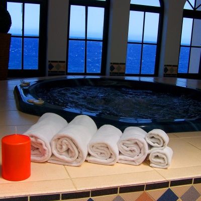 Royal Orchid 4*