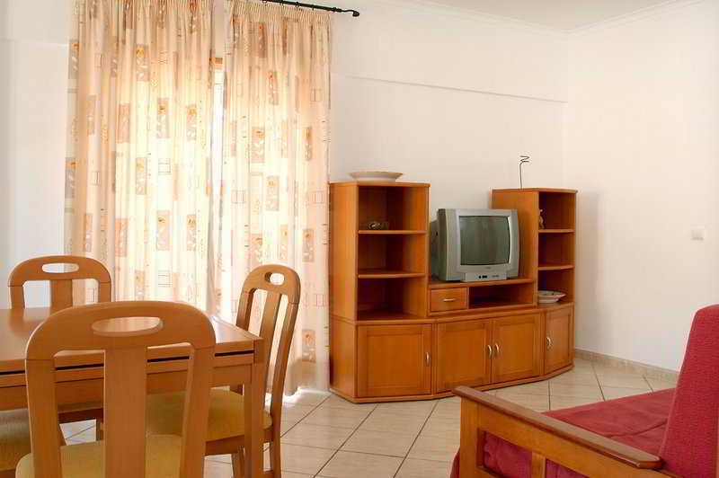 Aparthotel Alturamar 3*