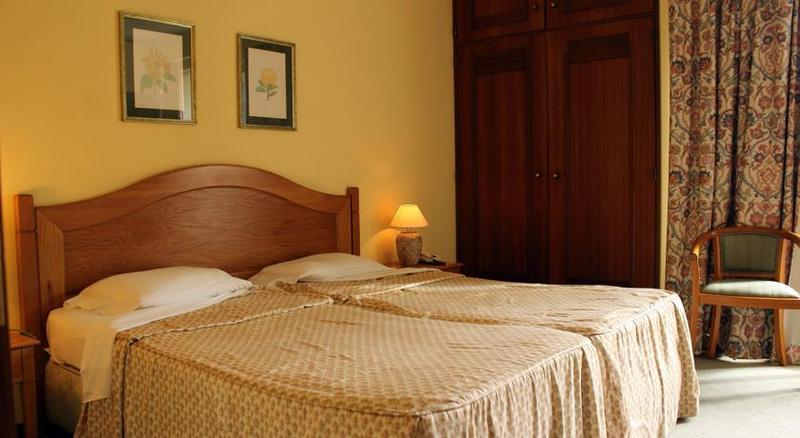 Santa Cruz Village Hotel 4* Santa Cruz (Madeira)