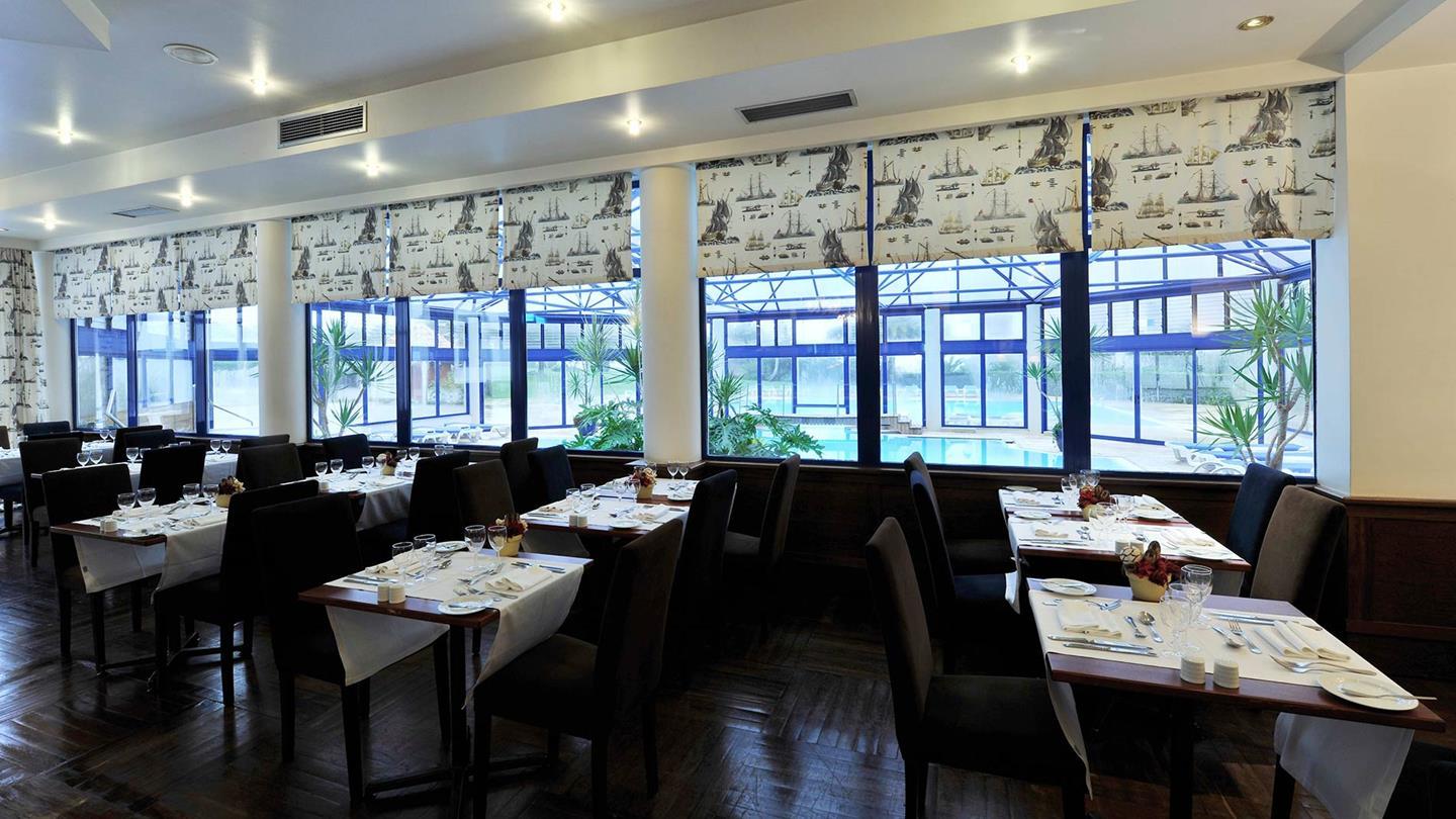 Pestana Ocean & Conference Hotel 4*