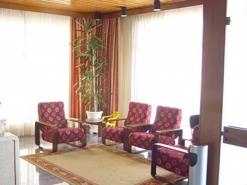 Costa De Prata Hotel