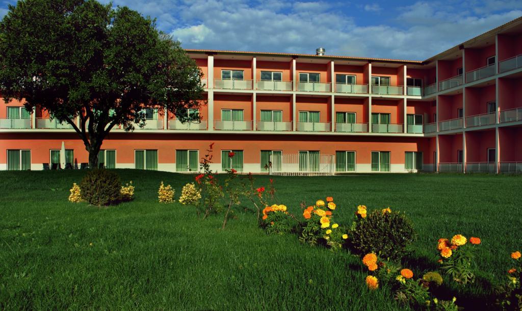 Palace & Termas De Sao Tiago Hotel
