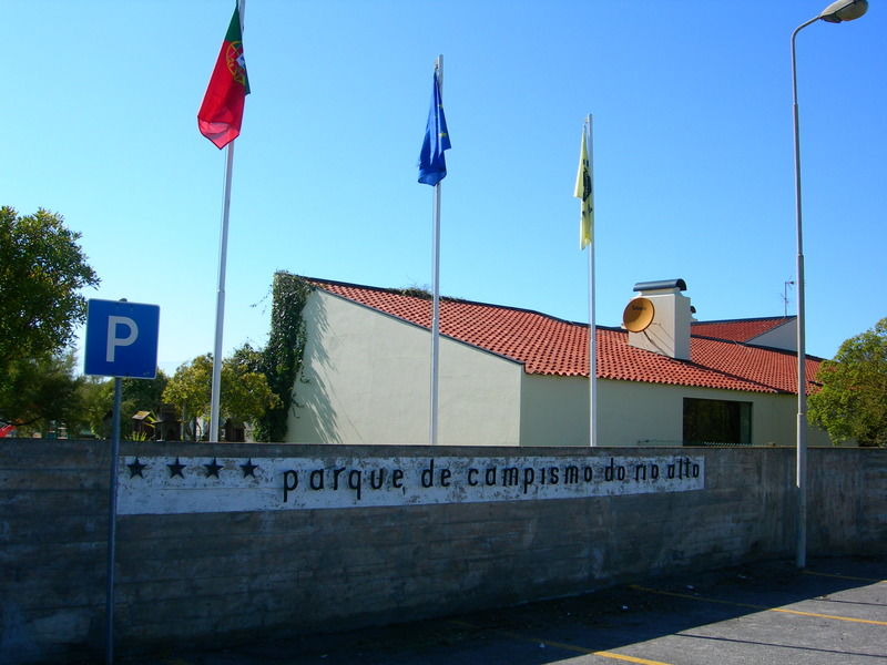 Parque De Campismo Orbitur Rio Alto Campsite