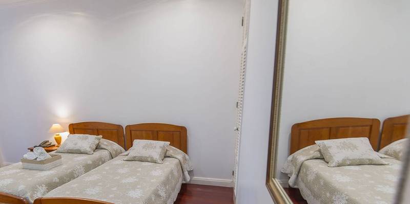 Comercial Boutique Guest House 2*