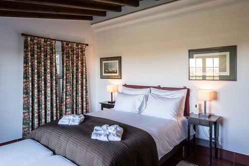 Rural Monte Da Provenca 4*