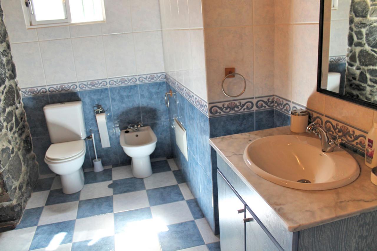 Ourmadeira - Stonecliff Cottage, Countryside Retreat Calheta (Madeira)