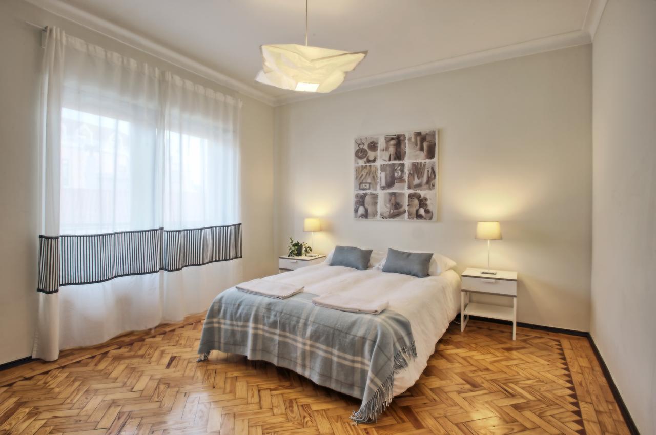 Apolonia 3e Five Bedrooms Apartamento *