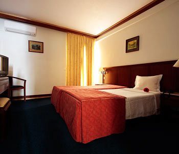 Hotel Galeria 2*