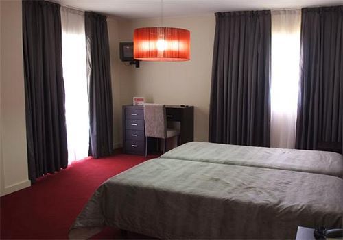 Hotel By Vimahotels
