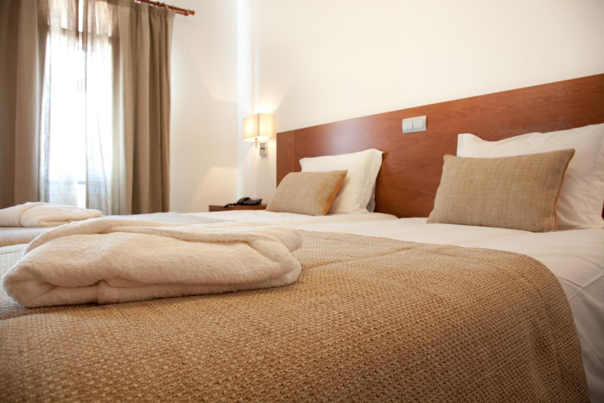 Guest house Jeiroes Do Mar 4*