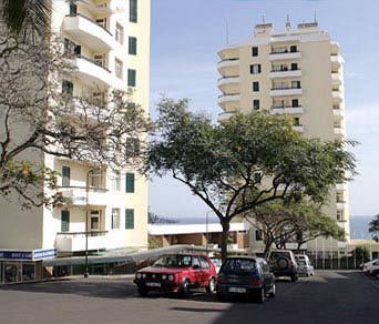 Duas Torres Aparthotel Funchal (Madeira)