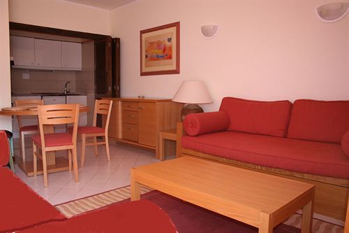 Cheerfulway Acqua Maris Balaia Aparthotel 3*