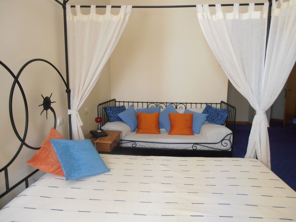 Dom Jorge De Lencastre Hotel 3*