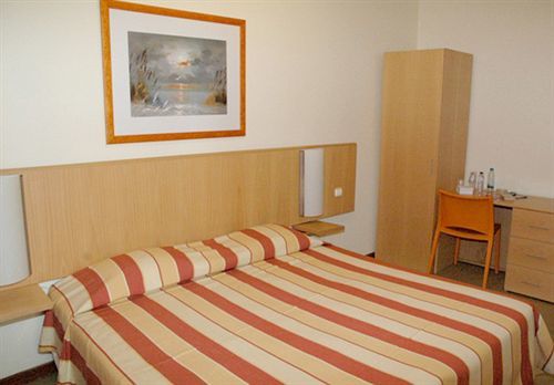 Residencial Jardim Da Guest house Amadora