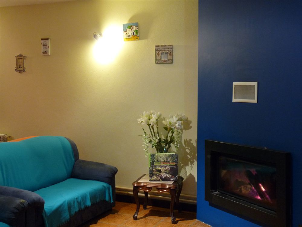 Adelaide Hotel 2*