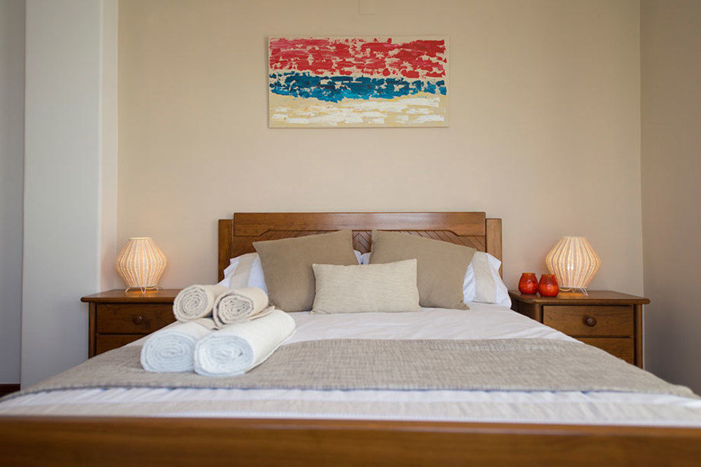Laneez Ericeira Surf House - *