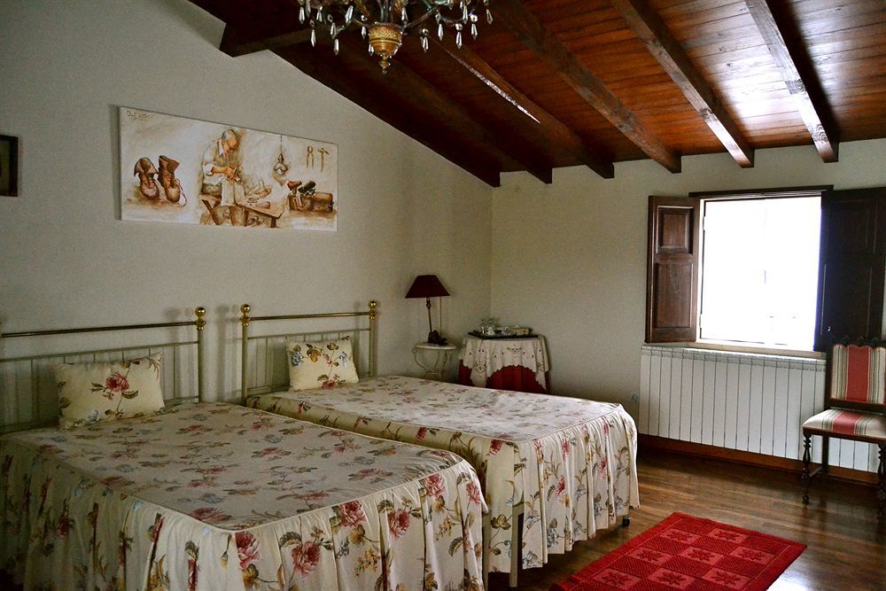 Quintal De Alem Do Ribeiro-turismo Rural Guest house 3*