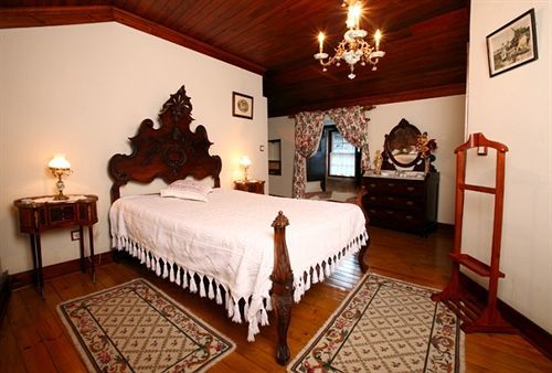 Quintal De Alem Do Ribeiro-turismo Rural Guest house 3*