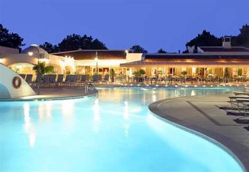 Resort Four Seasons Country Club 4*