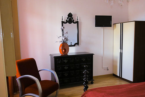 Cesarini 2* Montijo