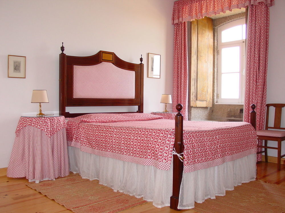 Casa De Vilarinho De S. Romao Sabrosa