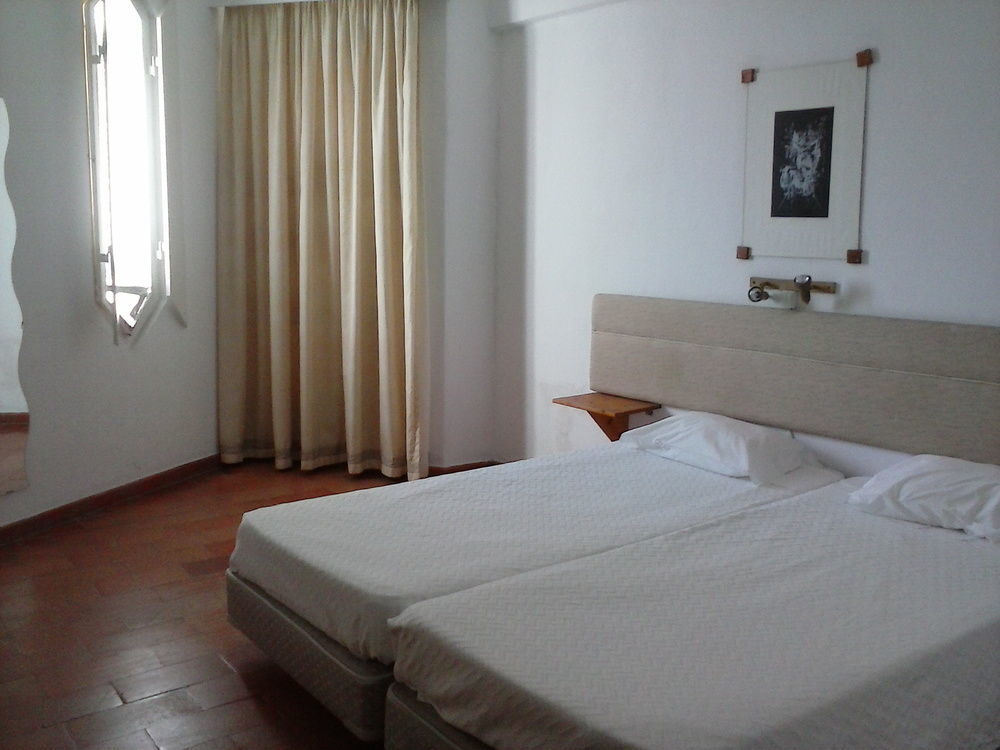 Hotel Navegadores 4*