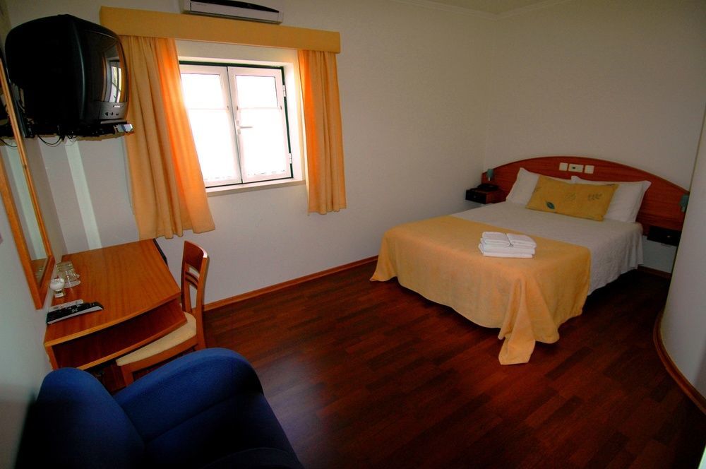 Guest house Albergaria Pedra D'ouro 3*