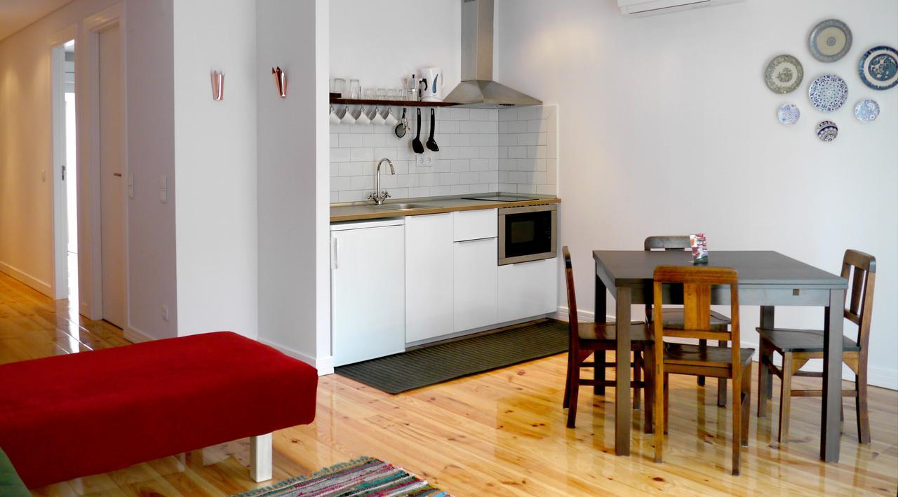 Cacilhas Guest Guest house 2*