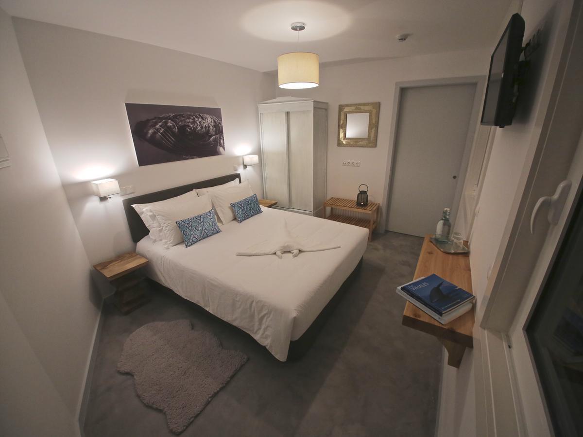 Manta Ray 3* Horta (Azores)