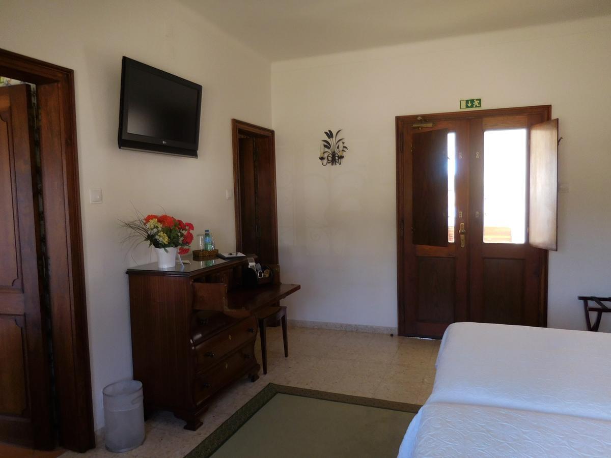 Bed & Breakfast Casa Tres Palmeiras Portimao