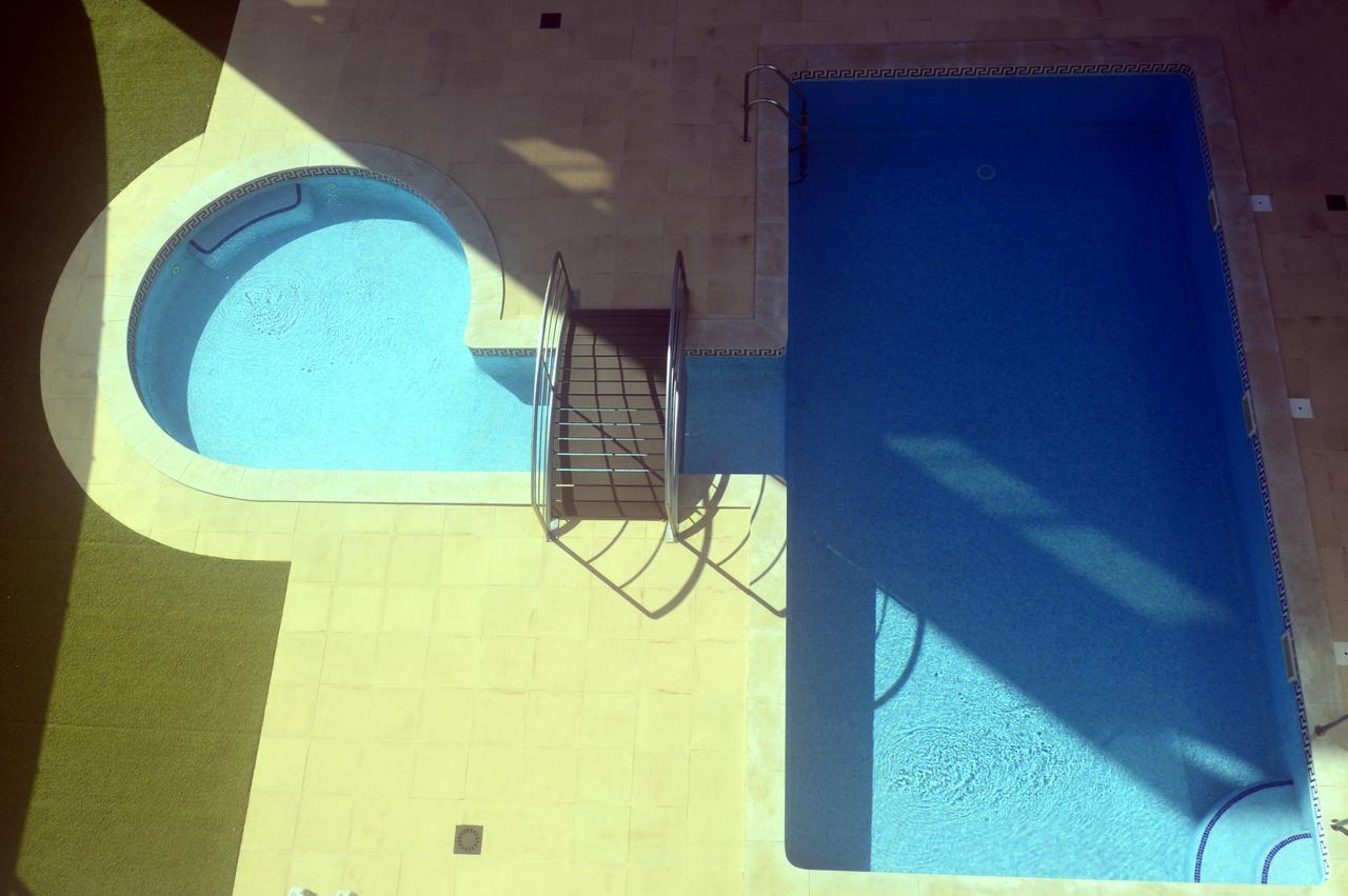 Sol No Horizonte - At *