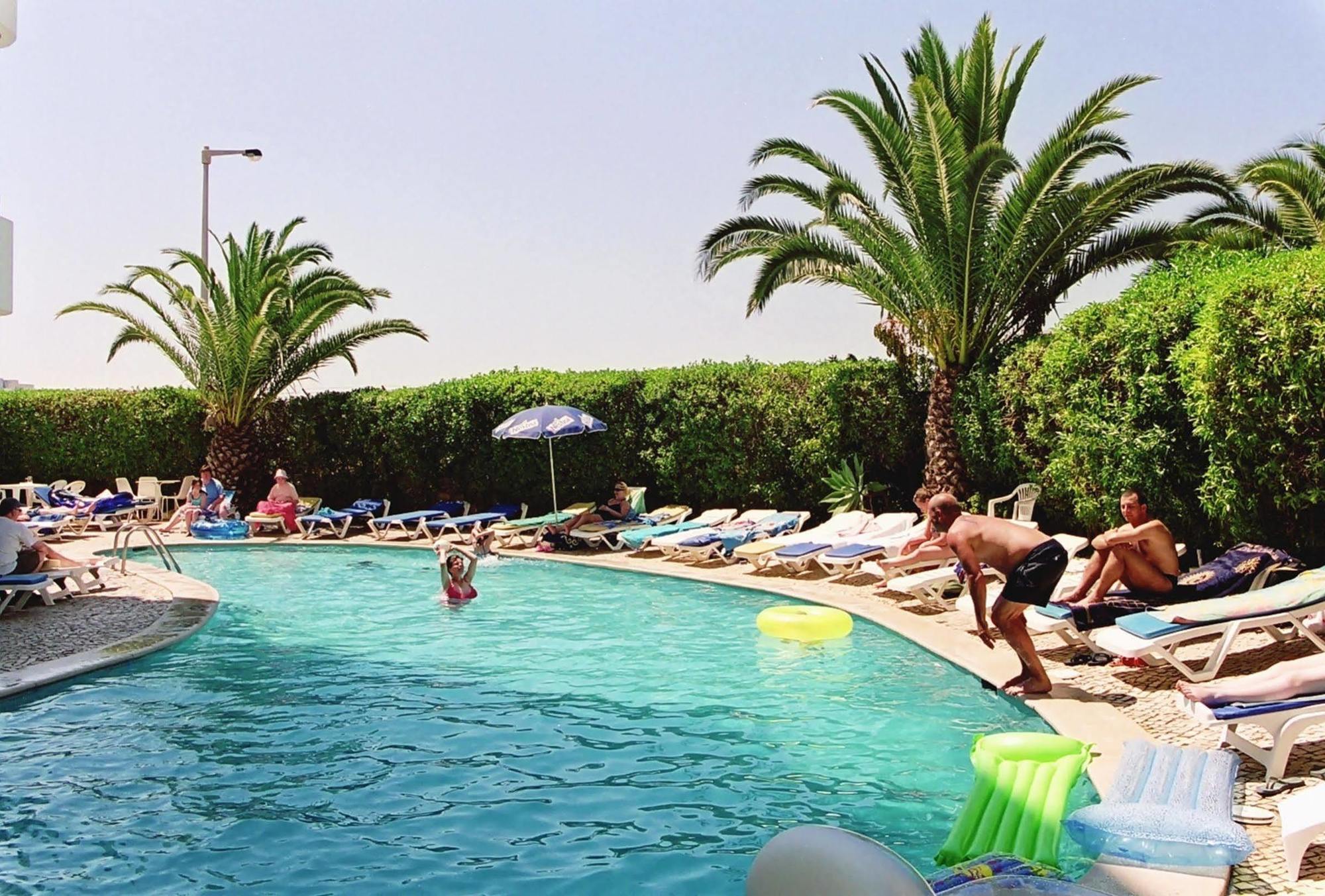 Mirachoro Aparthotel 3*