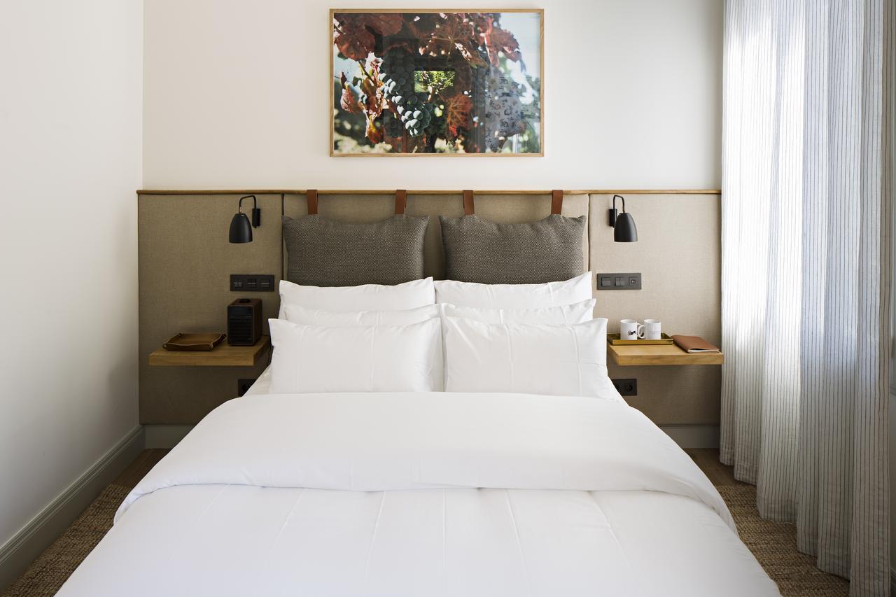 Quinta De S.bernardo - Winery & Farm stay Mesao Frio