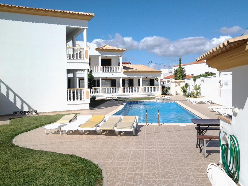 Apartahotel Solar Veiguinha 3*