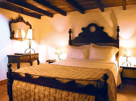 De Setubal, Sao Filipe Hotel